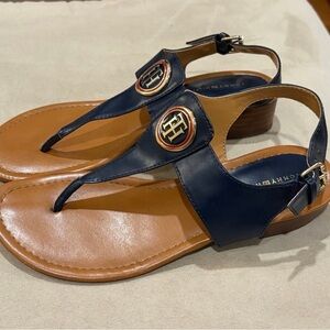 Tommy Hilfiger Women's Navy Brown Leather Thong Sandals Logo Buckle Strap 7.5